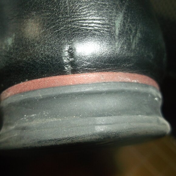 Gucci Micro GG's Black Leather Sneakers Vintage Size 37 or US 7 - Picture 3 of 16